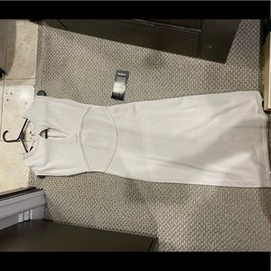 Bebe creme fitting long dress